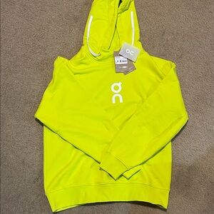 On Hoodie lime color